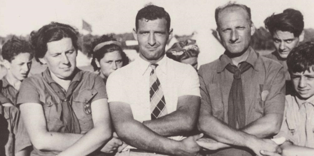 1944ko abuztuak 10an Baiona-ko (Lapurdi) bizilaguna zen Daniel Argote erresistentzia antifaxistako kidea atxilotu eta exekutatu zuten naziek Okzitaniako Orthez&nbsp;hirian