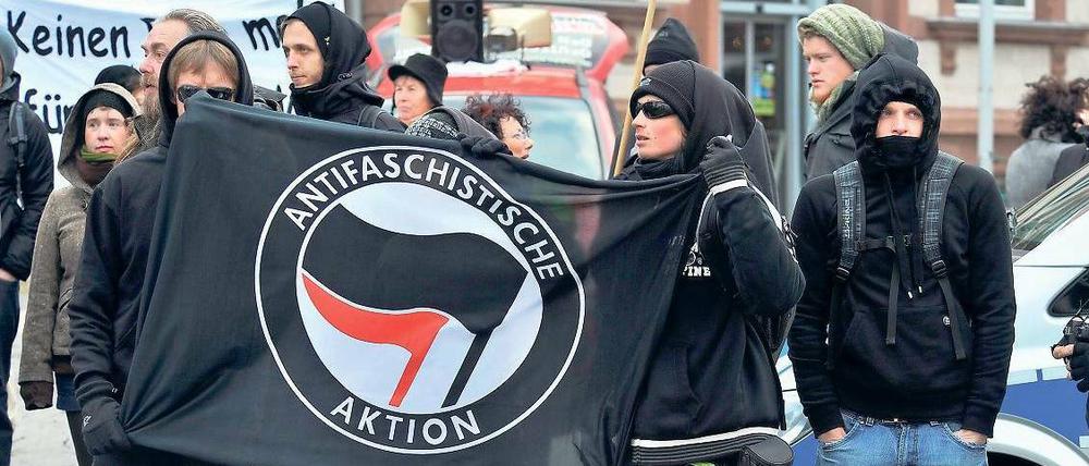 Antifa hitzak Palestina askea esan nahi&nbsp;du