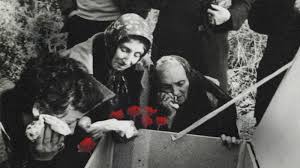 «A flor de tierra» un documental sobre las primeras exhumaciones de las víctimas del franquismo en la Ribera&nbsp;(Nafarroa)