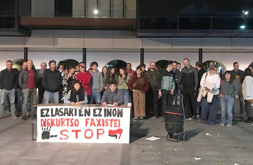 Faxismoak tokirik ez duela aldarrikatu dute Lasarte-Orian&nbsp;(Gipuzkoa)