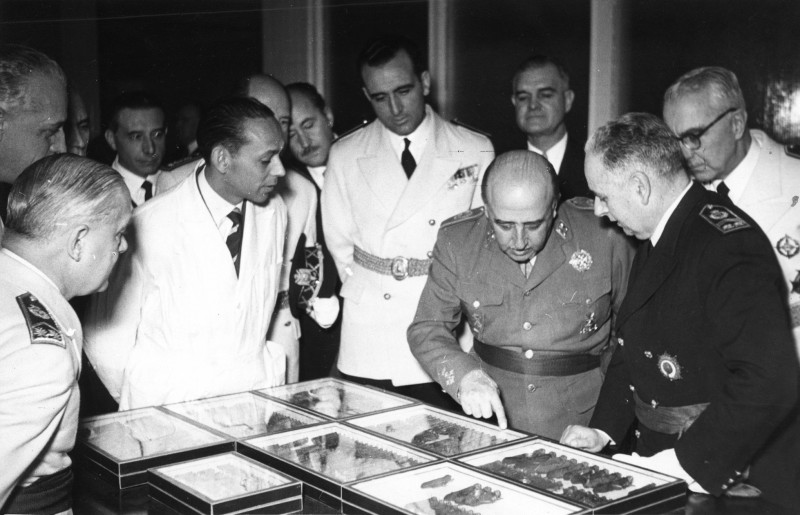 Espainiako Trantsizio ekonomikoa ere frankistek arautu&nbsp;zuten