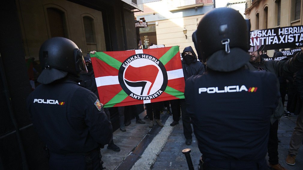 Euskal Herria antifaxista