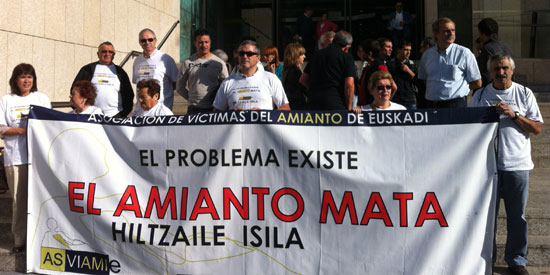 AMIANTO: EL ASESINO SILENCIOSO DE TRABAJADOR@S. Entrevista al periodista Juanjo&nbsp;Basterra