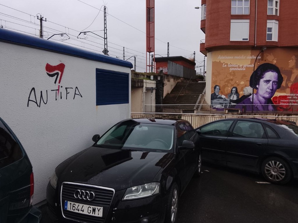 Hitzaldi-solasaldi antifaxista Bilbo-ko Zorrotza auzoan / Charla-coloquio antifascista en el barrio Zorrotza de&nbsp;Bilbao