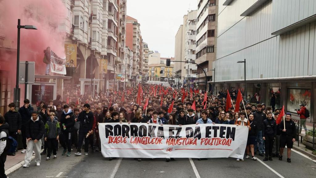 Ikasle greba Martxoaren 3an: borroka bat, helmuga bat, bi&nbsp;ibilbide
