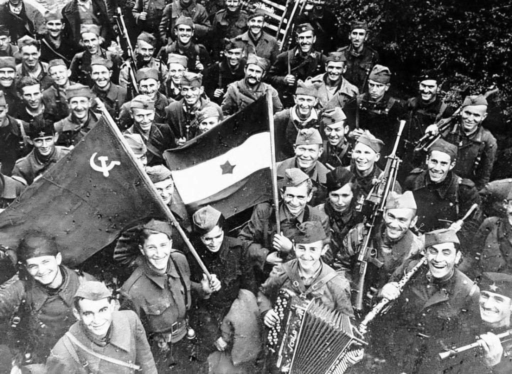 El 6 de abril 1945, el movimiento partisano yugoslavo libero la ciudad de Sarajevo del dominio nazi-fascista.