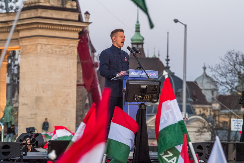 ¿Quién es Péter Magyar, el nuevo primer ministro de Hungría que derrotó a Viktor Orbán?