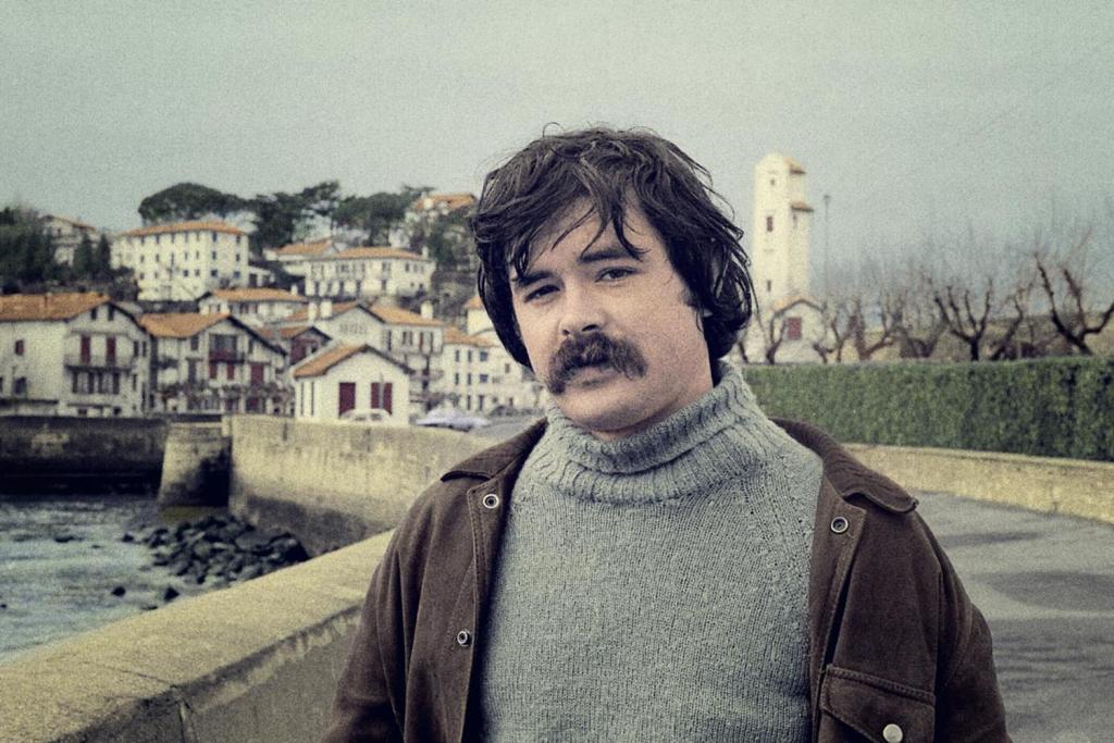 Faxistek desagertarazitako «Naparra» militante autonomoa Terrorismoaren Biktimen Oroimenezko Zentrotik kentzeko exijitu dute haren senitartekoek, «kontakizun faltsu» bat egin&nbsp;dutelako