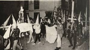 San Punkracio y San Mangarrán: cuatro décadas de las procesiones ateas en Gasteiz