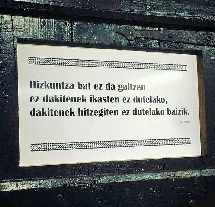 Hizkuntzen heriotzaz