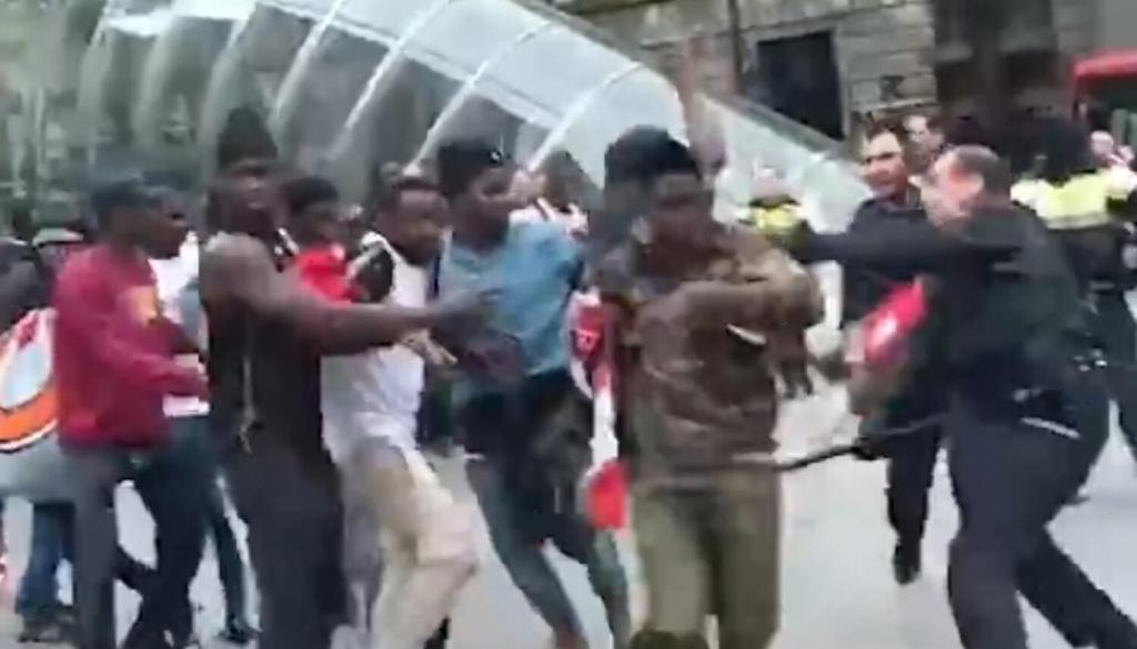 Langile manteroen aurkako jazarpen polizialak ez du etenik&nbsp;Bilbon