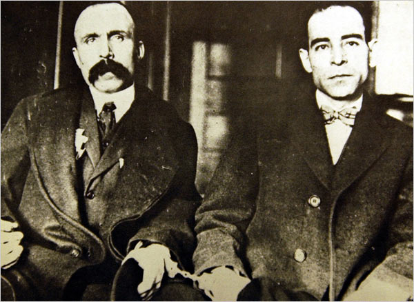 1927an Bartolomeo Sacco eta Nicola Vanzetti anarkistak exekutatu zituzten Amerikako Estatu Batuetan, mundu mailako kanpainari entzungor