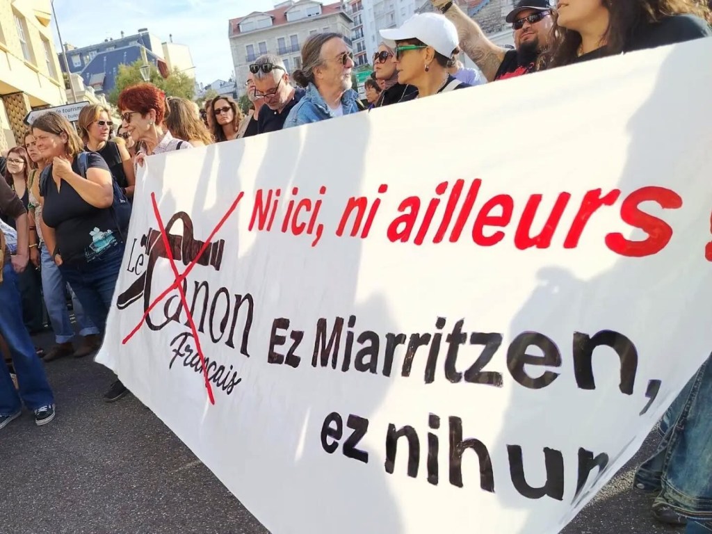 ‘Canon français’: apairua, RN botoaren&nbsp;truke