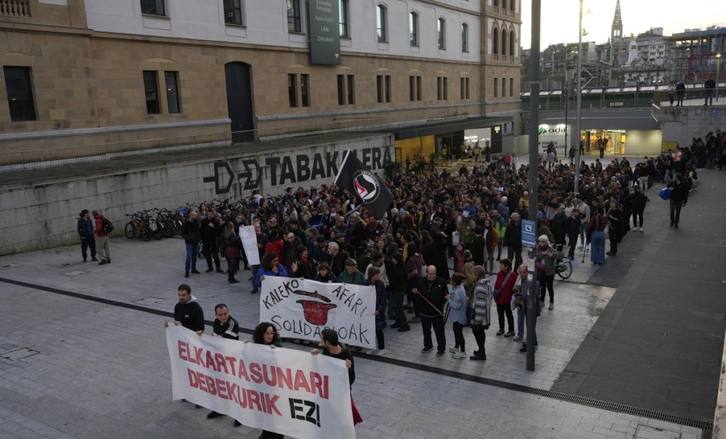 EAJren nekropolitika arrazista