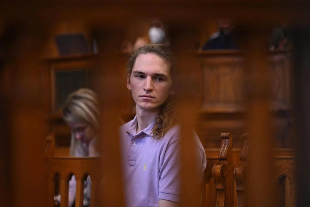 Juicio de apelación. La antifascista Maja sigue encarcelada en&nbsp;Hungria